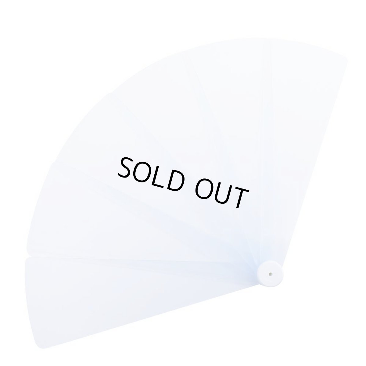 画像5: 丸洗い可能 プラスチック扇子 透明ブルー  (5)